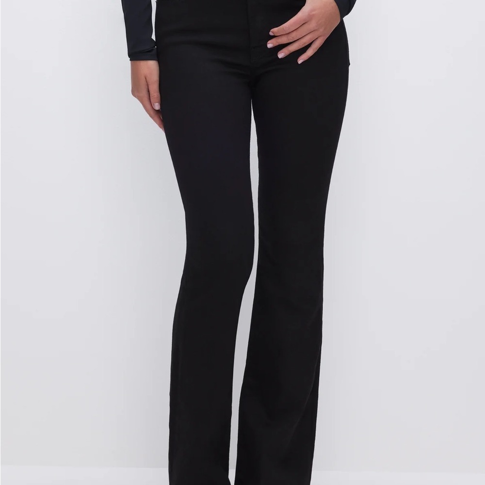 Good American Classic Black Slim Boot Cut Jeans